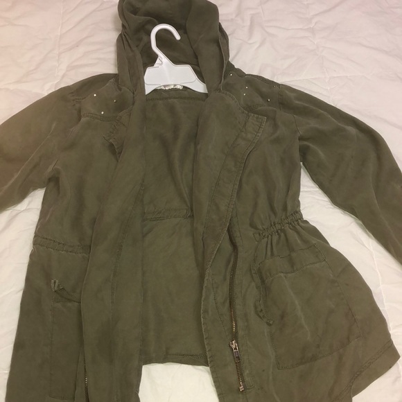 Jacket - Picture 1 of 2